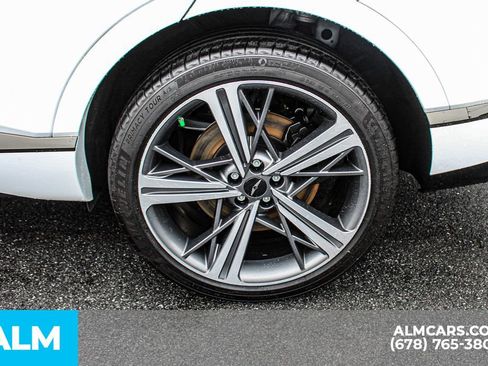 Used 2025 Genesis GV80 3.5T e-SC AWD/4WD image 16