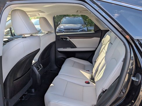 Certified 2022 Lexus RX 350 AWD w/ Premium Package image 15