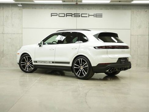 New 2026 Porsche Cayenne AWD/4WD image 3