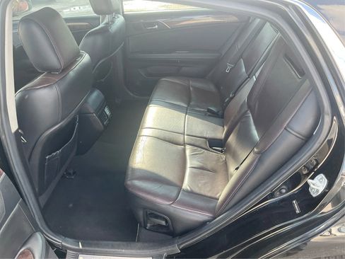 Used 2012 Toyota Avalon Limited image 10