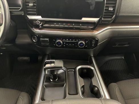 Used 2023 Chevrolet Silverado 1500 LT image 21