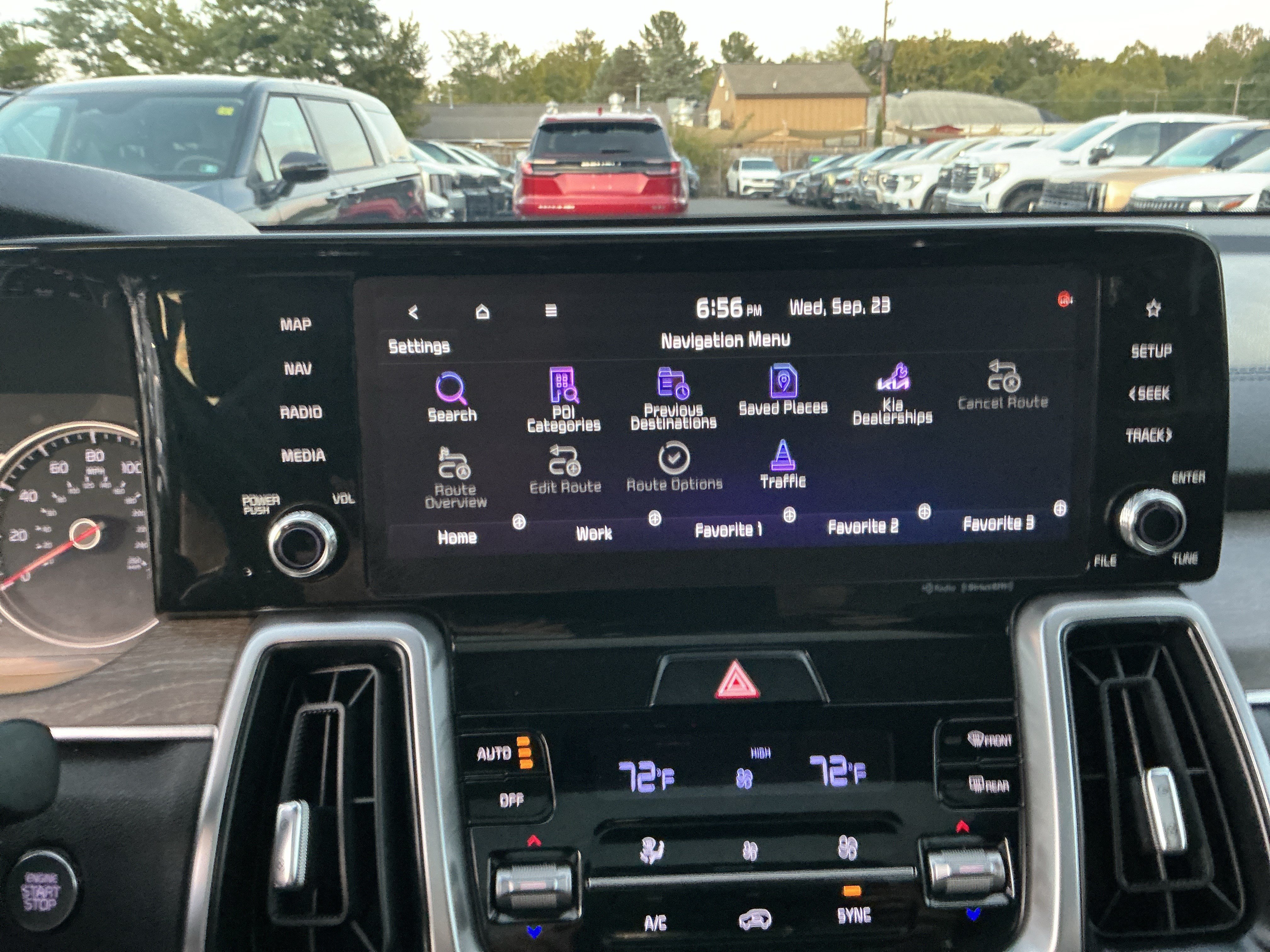 Certified 2023 Kia Sorento X-Line EX AWD/4WD image 23
