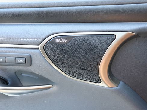 Used 2022 Lexus ES 350 Ultra Luxury image 13