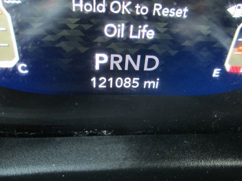 Used 2018 Jeep Wrangler Unlimited Sahara image 21