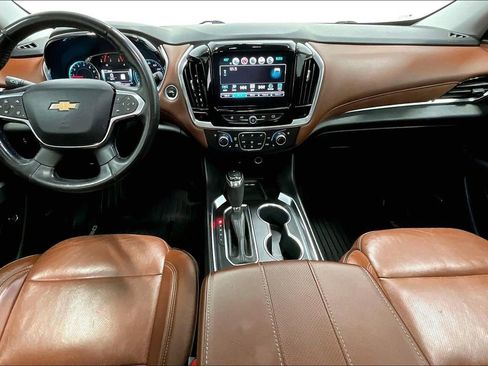 Used 2018 Chevrolet Traverse High Country image 18