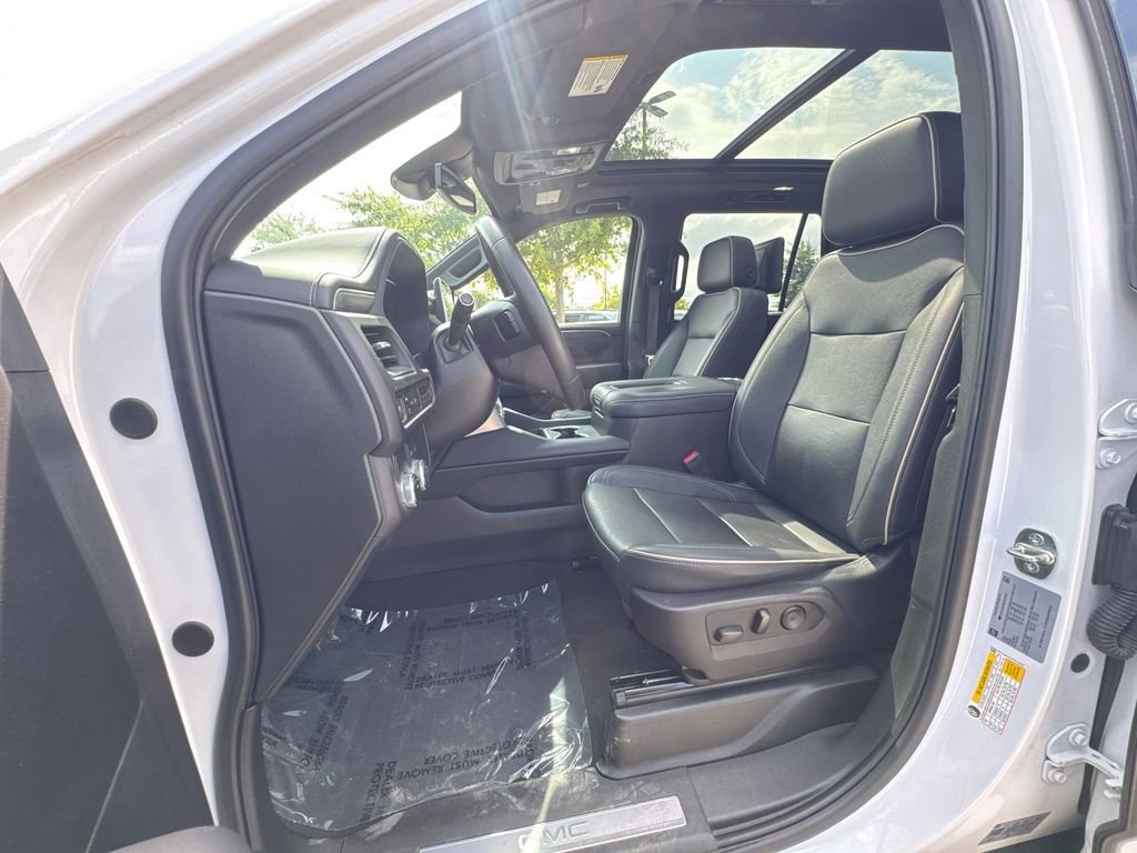 Used 2023 GMC Yukon SLT RWD image 19