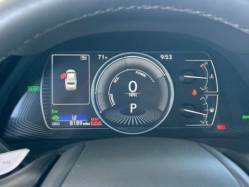 Used 2025 Lexus ES 300h w/ Premium Package FWD image 29