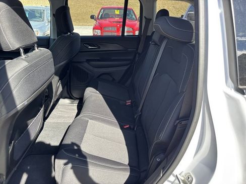 Used 2023 Jeep Grand Cherokee Laredo w/ Trailer Tow Prep Group (B) image 13