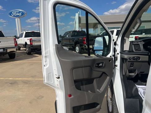 Used 2024 Ford Transit 350 XLT RWD image 10