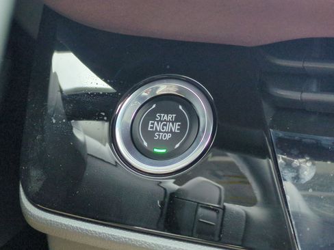 Used 2026 Buick Envision Sport Touring AWD/4WD image 16
