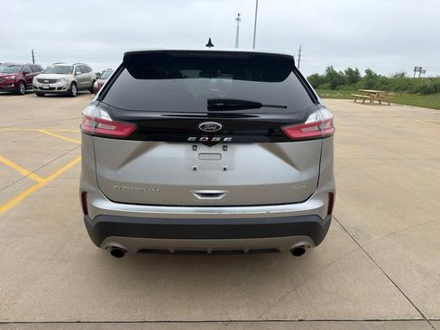 Used 2024 Ford Edge Titanium AWD/4WD image 4