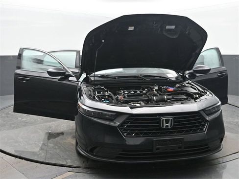 Used 2024 Honda Accord EX image 54