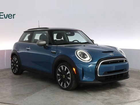 Used 2024 MINI Cooper SE image 13