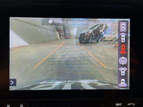 Used 2018 Porsche Macan image 10