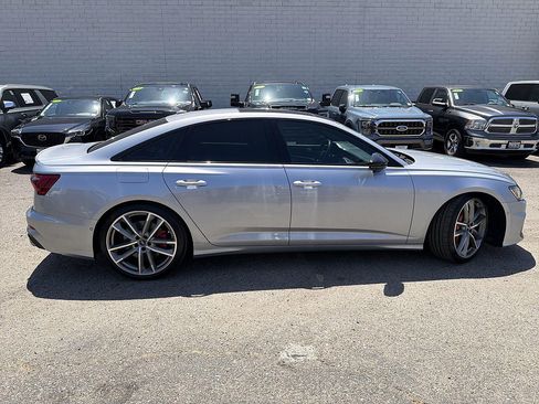 Used 2021 Audi S6 Premium Plus w/ S Sport Package AWD/4WD image 4