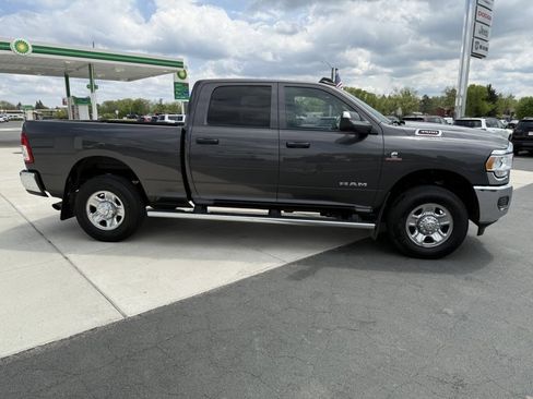 Used 2022 RAM 3500 Tradesman AWD/4WD image 8