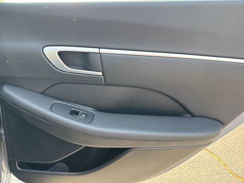 New 2026 Hyundai Sonata SEL FWD image 13