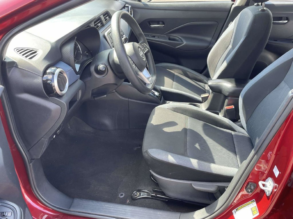 Used 2024 Nissan Versa SV w/ Trunk Package FWD image 13