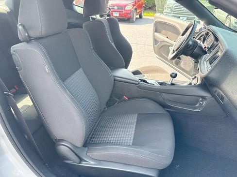 Used 2023 Dodge Challenger R/T RWD image 27