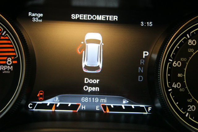 Used 2016 Jeep Cherokee Limited w/ Luxury Group AWD/4WD image 23