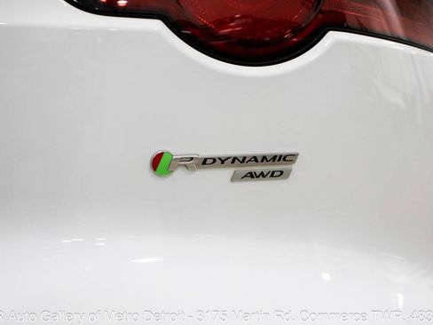 Used 2018 Jaguar F-TYPE R-Dynamic AWD/4WD image 30