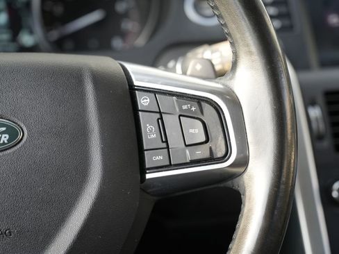 Used 2019 Land Rover Discovery Sport SE AWD/4WD image 45