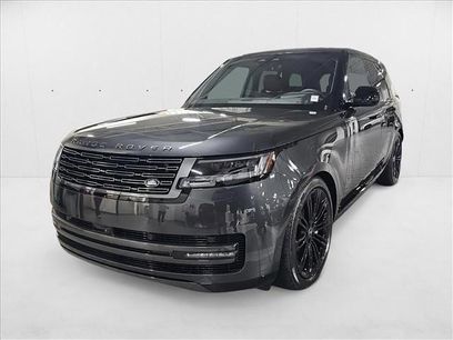New 2025 Land Rover Range Rover SE