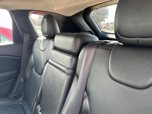 Used 2018 Jeep Cherokee Limited AWD/4WD image 9
