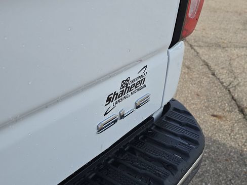 Used 2022 GMC Sierra 1500 SLE RWD image 35