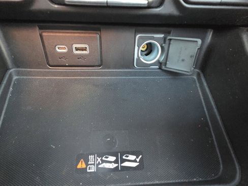 Used 2022 Chevrolet Tahoe RST w/ Luxury Package image 37