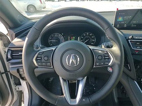 New 2026 Acura RDX SH-AWD image 16