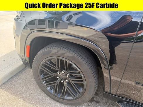 Used 2024 Jeep Wagoneer Series II w/ Convenience Group I AWD/4WD image 11