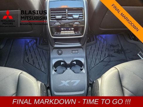 Used 2023 BMW X7 xDrive40i w/ Premium Package image 29