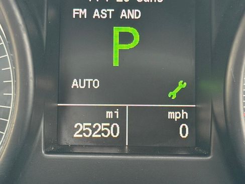 Used 2012 Maserati GranTurismo Sport RWD image 36