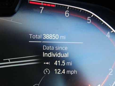 Used 2023 BMW 840i xDrive Convertible image 17