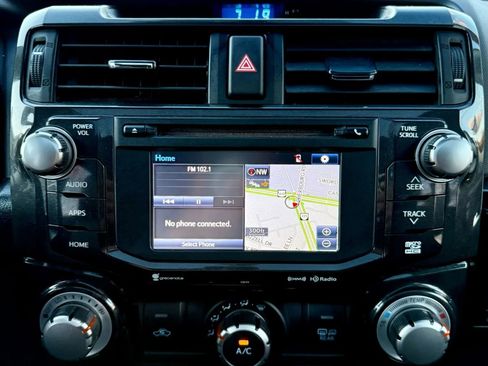 Used 2018 Toyota 4Runner TRD Off-Road Premium image 14