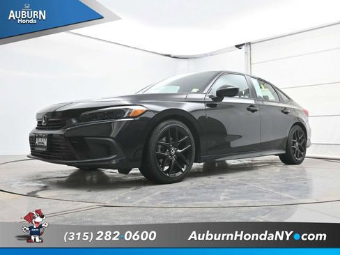 Used 2023 Honda Civic Sport image 18