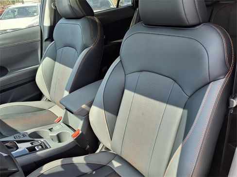 New 2025 Subaru Crosstrek 2.5i Limited w/ Crosstrek Mirror Package image 7