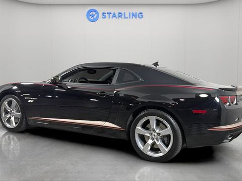 Used 2010 Chevrolet Camaro SS w/ RS Package RWD image 4