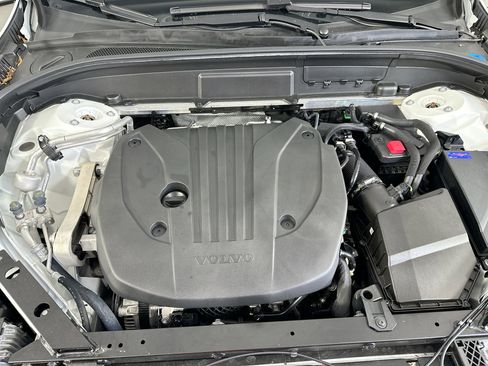 Used 2022 Volvo XC60 B5 Inscription w/ Protection Package Premier image 33