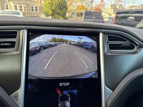 Used 2014 Tesla Model S P85 image 24