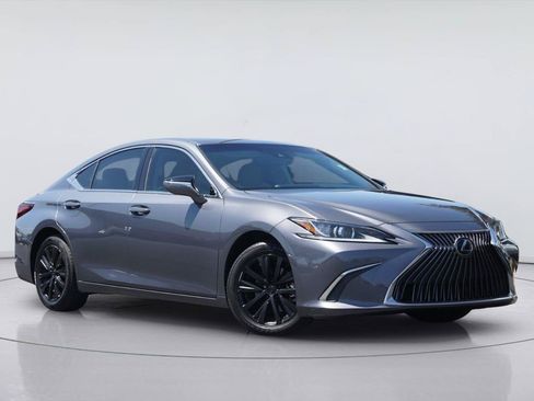 Used 2019 Lexus ES 350 FWD image 2