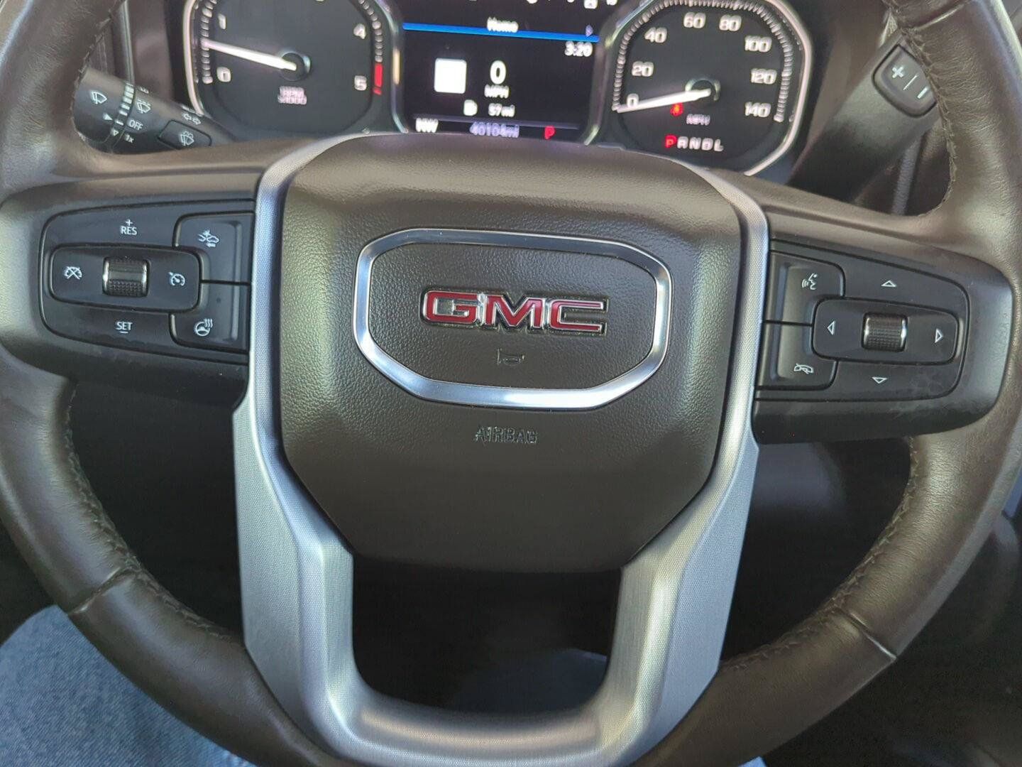 Used 2020 GMC Sierra 3500 SLT w/ SLT Premium Plus Package AWD/4WD image 17