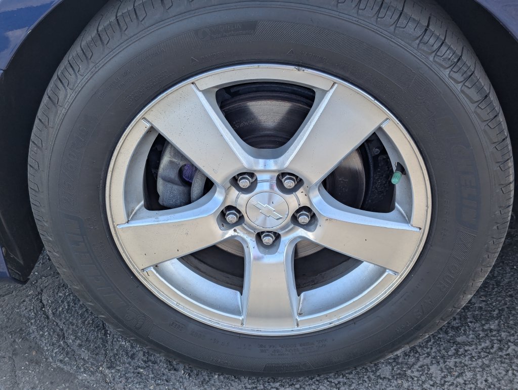 Used 2012 Chevrolet Cruze LT w/ RS Package FWD image 13