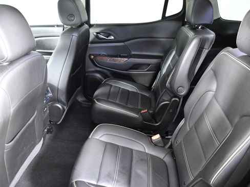 Used 2021 GMC Acadia Denali w/ Denali Technology Package image 22