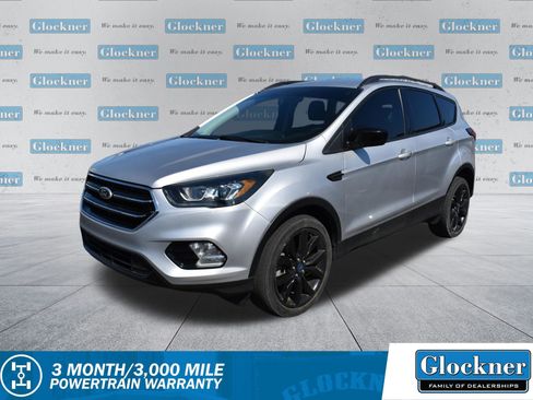 Used 2019 Ford Escape SE image 1