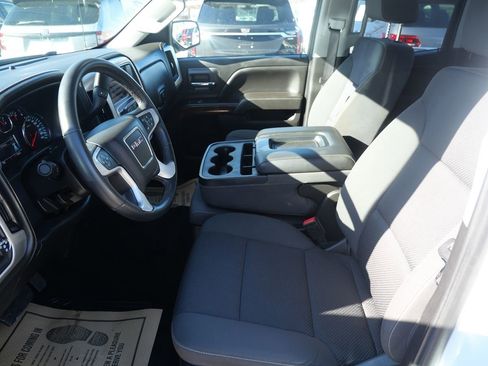 Used 2018 GMC Sierra 1500 SLE w/ SLE Value Package image 10