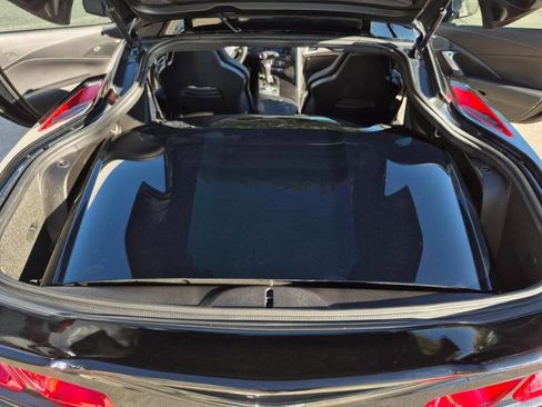 Used 2014 Chevrolet Corvette Stingray Coupe image 6