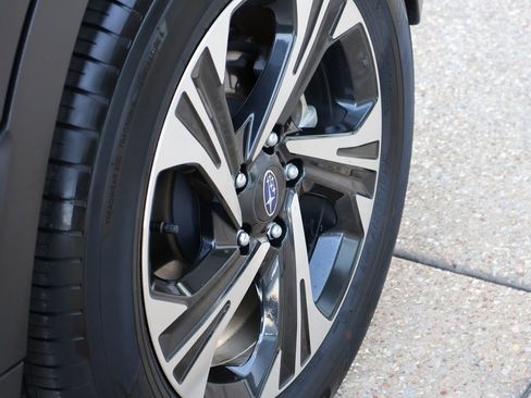 Used 2024 Subaru Crosstrek 2.0i Premium image 40