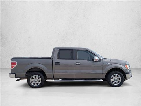 Used 2013 Ford F150 XLT w/ XLT Chrome Pkg image 4